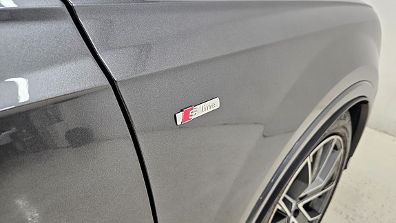 Audi Q7 30 of 30