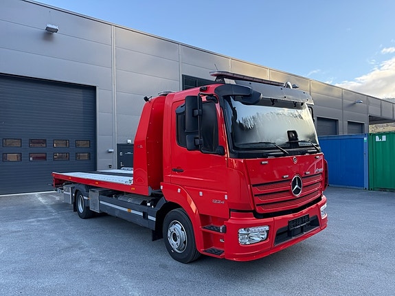 Mercedes-Benz Atego 1224 2 of 7