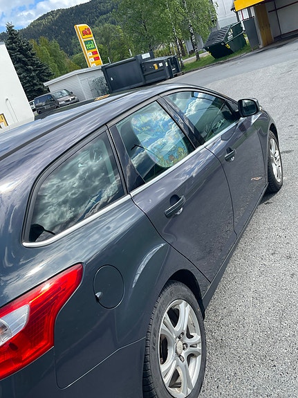 Ford Focus 5 of 19
