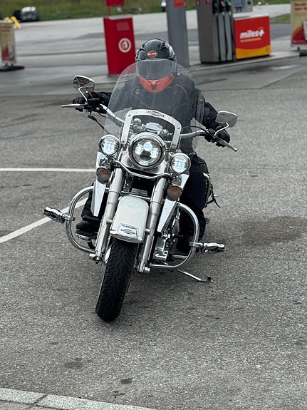 Harley-Davidson FLSTC Heritage Softail Classic