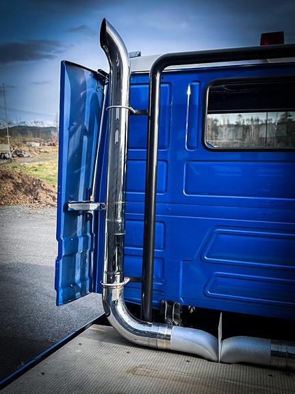 Scania T-143M Racing Truck Snutebil - V8 motor - 950 hk - Spesialbygget av Scania i 1989 13 of 30