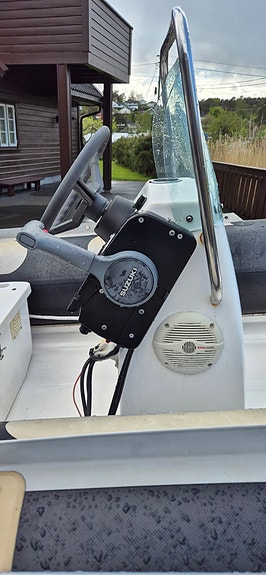 Rib med god motor selges rimelig 5 of 5