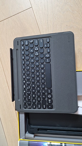 Product image 9 of 9