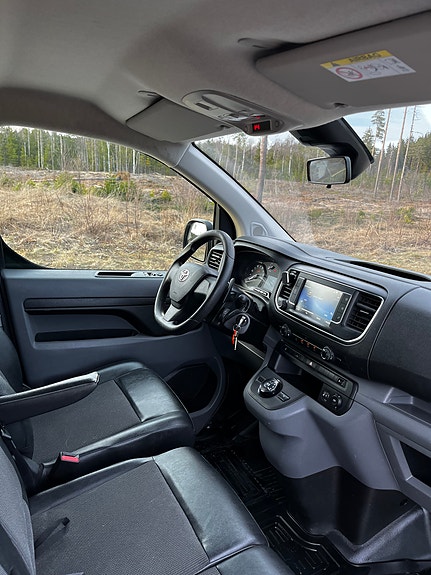 Toyota Proace 11 of 30