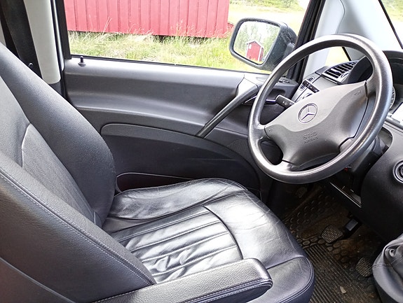 Mercedes-Benz Vito 115 4 of 8