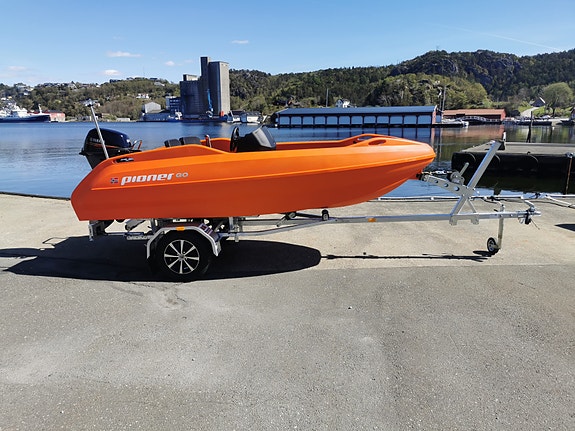 Rosa Pioner GO m/ Yamaha F9,9/15 HEL m/el start. 10 of 29