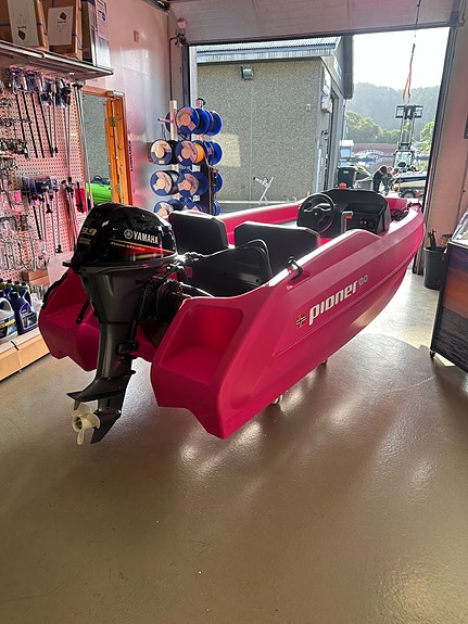 Rosa Pioner GO m/ Yamaha F9,9/15 HEL m/el start. 2 of 29