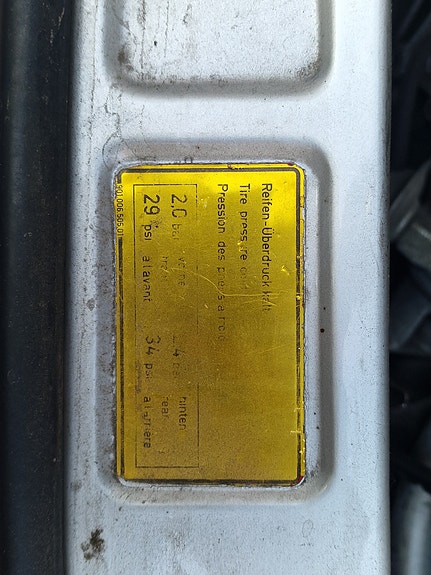 Porsche 911 14 of 25