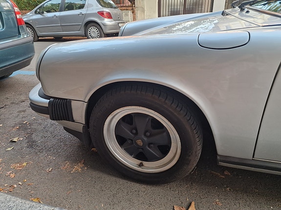 Porsche 911 23 of 25
