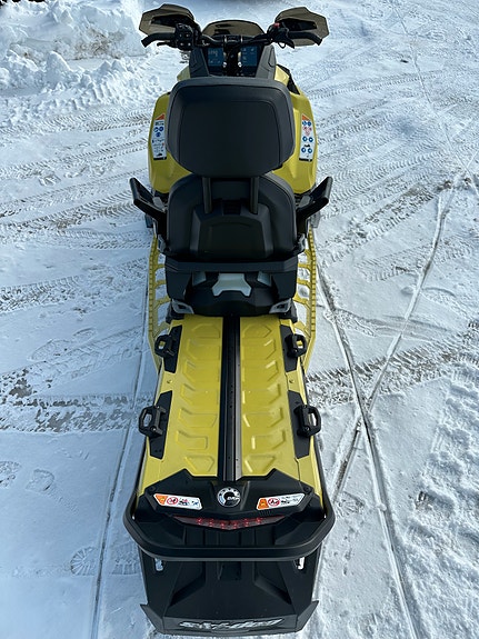Ski-doo Backcountry X-RS 850 E-TEC Turbo R HUB 4 of 5