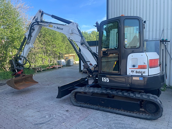 Bobcat E55 2 of 5