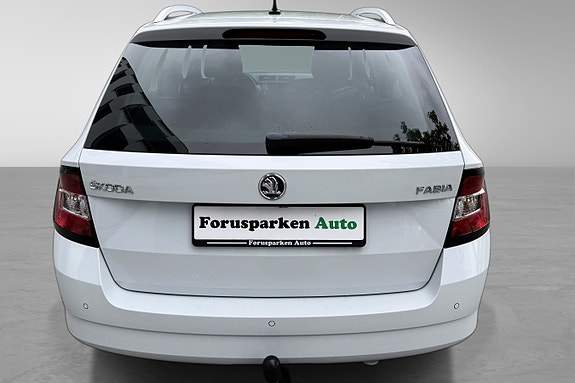 Skoda Fabia 10 of 30