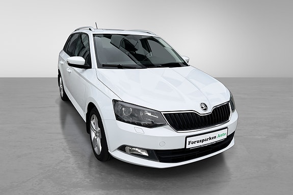 Skoda Fabia 2 of 30