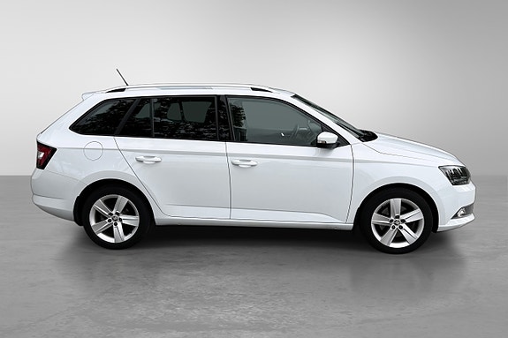 Skoda Fabia 6 of 30