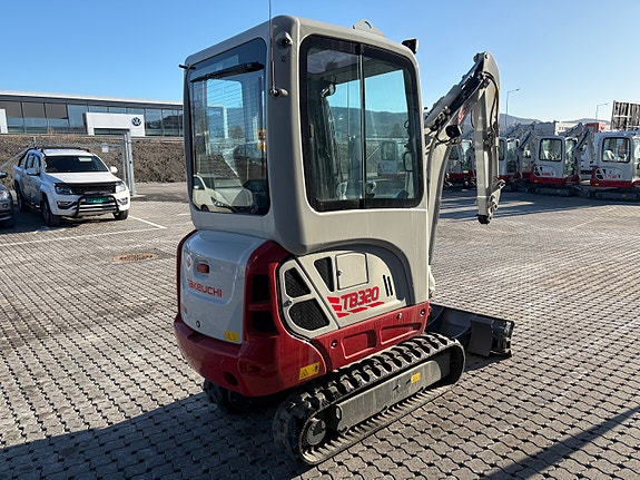 Takeuchi TB320, Ny modell med utvidet garanti 4år/4000t 6 of 9