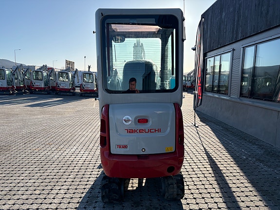 Takeuchi TB320, Ny modell med utvidet garanti 4år/4000t 5 of 5