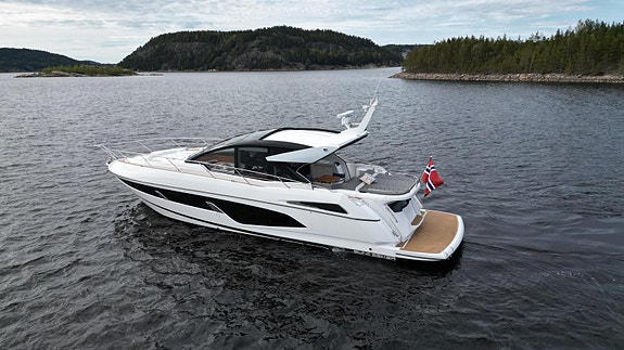 2020 Sunseeker Predator 60 EVO | D13 | A/C | Eber | 3 cabiner | Flexiteak 8 of 30