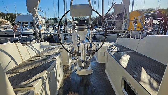 Hanse 371 - velseilende, velholdt og vakker seilbåt selges 12 of 30