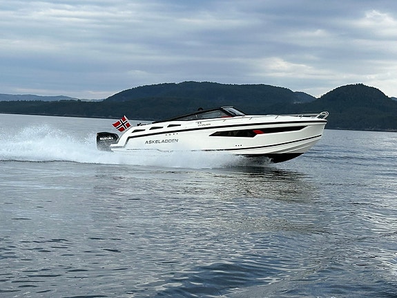 Askeladden C91 Cruiser en stor weekend- og turbåt 5 of 5