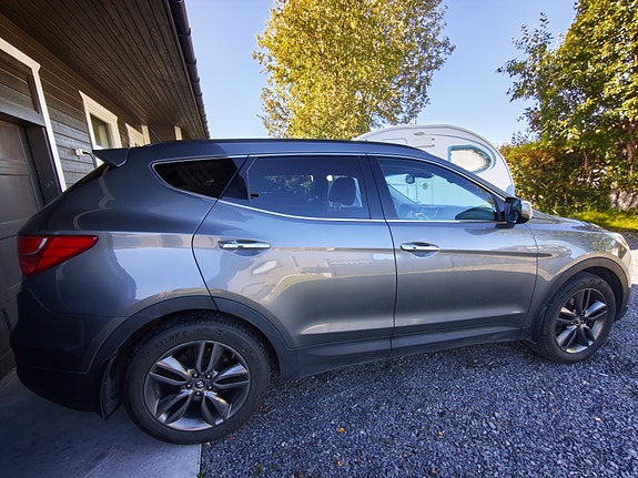 Hyundai Santa Fe 2 of 22