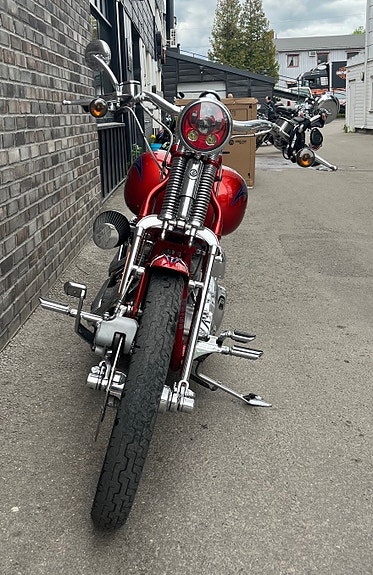 Harley-Davidson Screamin Eagle Softail Springer CVO 10 of 13