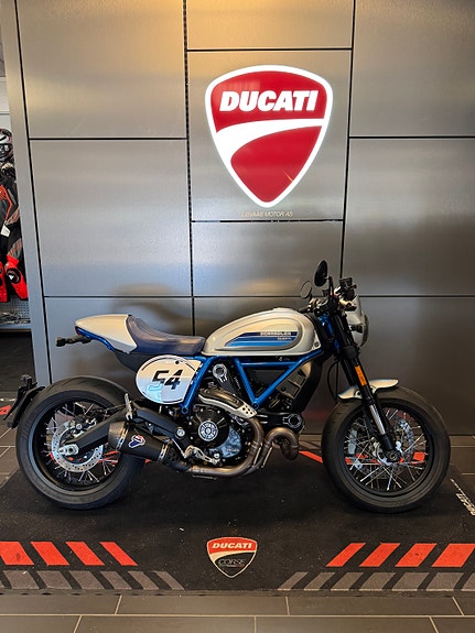 Ducati Scrambler Cafè Racer 2 of 5