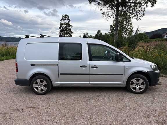 Volkswagen Caddy Maxi 6 of 15