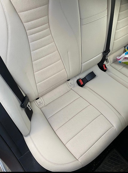 Mercedes-Benz E220 16 of 18