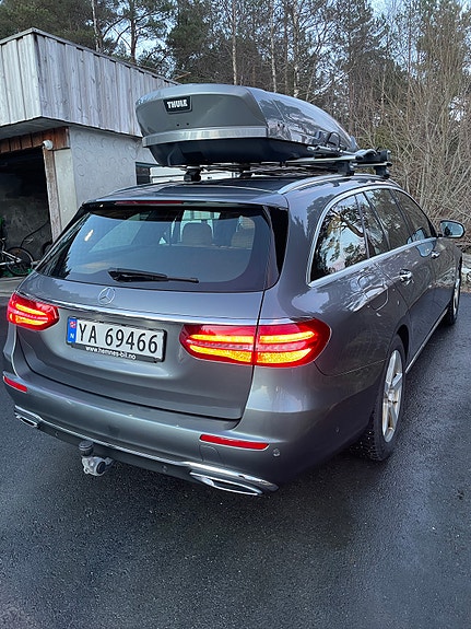 Mercedes-Benz E220 6 of 18