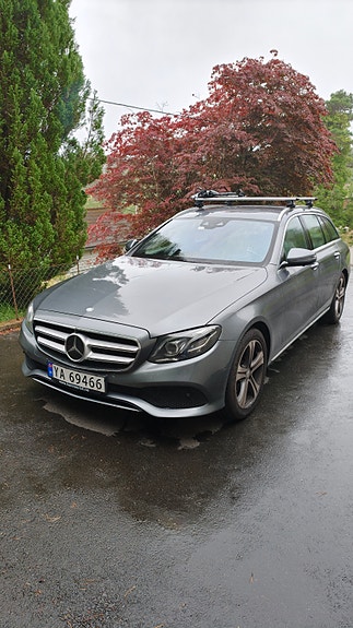 Mercedes-Benz E220 10 of 18