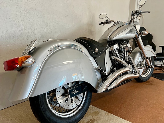 INDIAN CHIEF 12 of 30