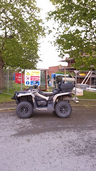 Can-Am Outlander 650 max XT 6 of 30
