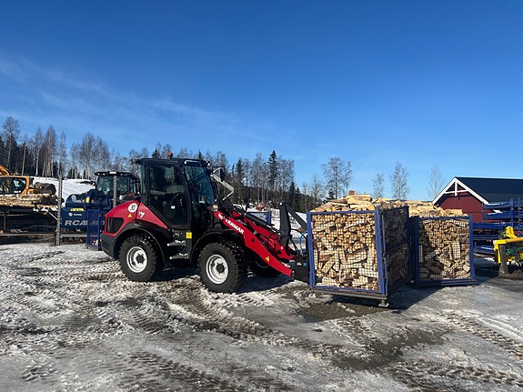 Yanmar V7 5 of 15