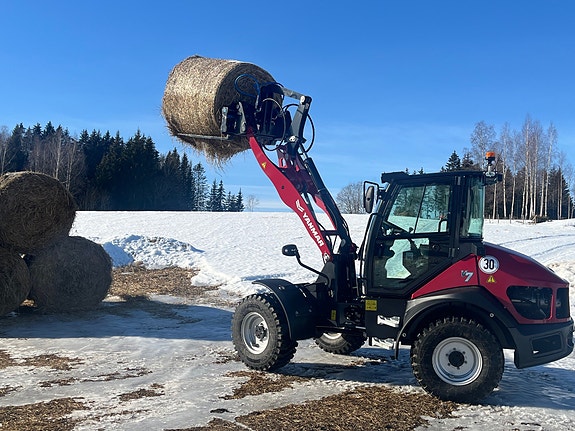 Yanmar V7 9 of 15