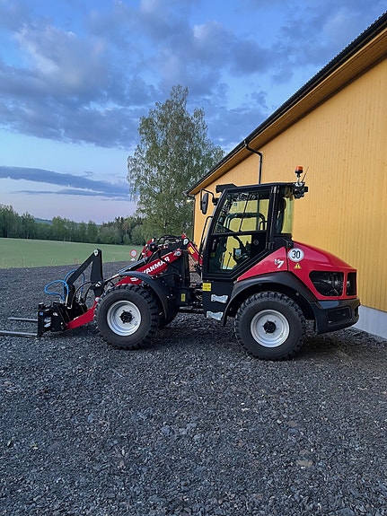 Yanmar V7 7 of 15