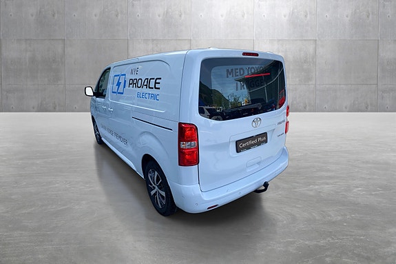 Toyota Proace 3 of 5