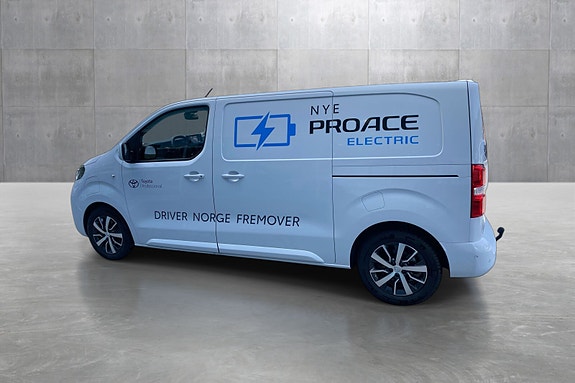 Toyota Proace 2 of 5