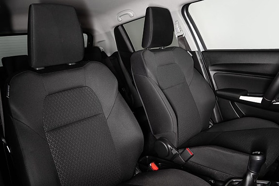 Suzuki Swift 27 of 29