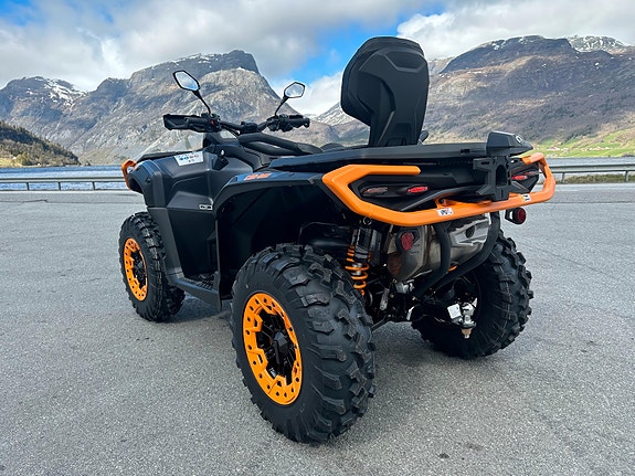 Can-Am Outlander MAX 1000 XT-P 3 of 4