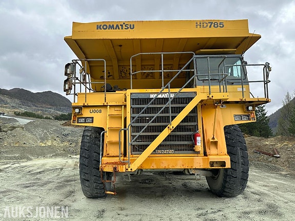 Komatsu 2001 Komatsu HD 785-5 Tipptruck - 91 tonns lastekapasitet - Registrert med sorte skilter - 2 of 30