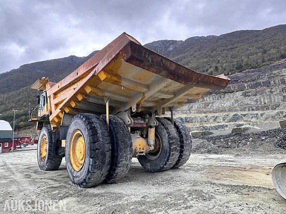 Komatsu 2001 Komatsu HD 785-5 Tipptruck - 91 tonns lastekapasitet - Registrert med sorte skilter - 7 of 30