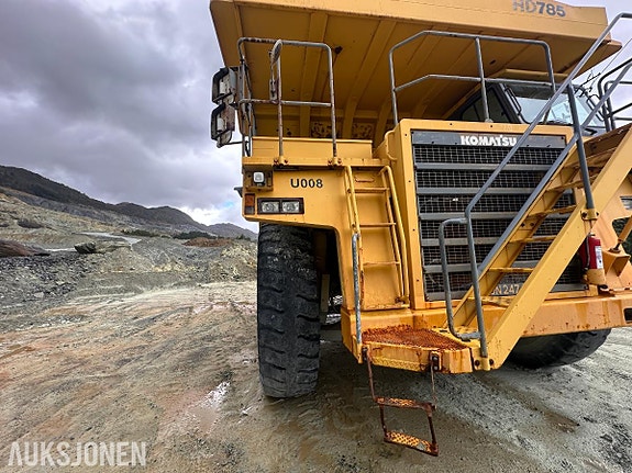 Komatsu 2001 Komatsu HD 785-5 Tipptruck - 91 tonns lastekapasitet - Registrert med sorte skilter - 29 of 30