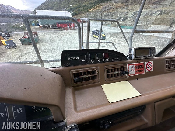 Komatsu 2001 Komatsu HD 785-5 Tipptruck - 91 tonns lastekapasitet - Registrert med sorte skilter - 23 of 30