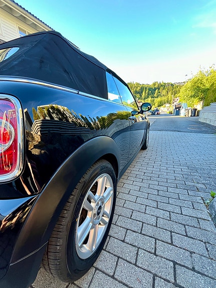 MINI Cooper 10 of 30
