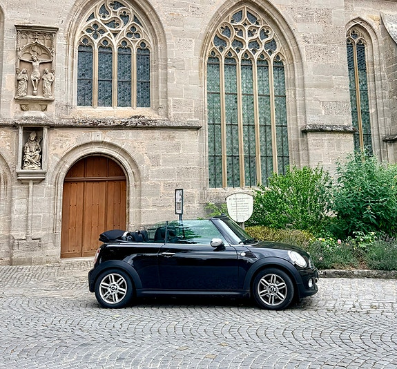 MINI Cooper 26 of 30