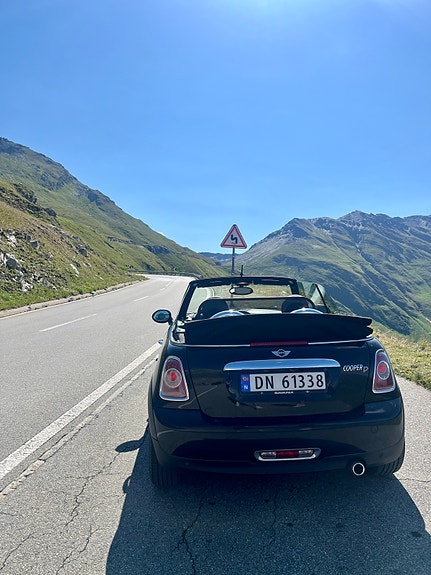 MINI Cooper 25 of 30