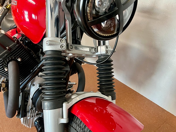 Moto Guzzi CALIFORNIA Bobber bygg 29 of 30
