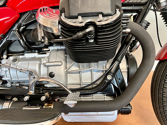Moto Guzzi CALIFORNIA Bobber bygg 4 of 30
