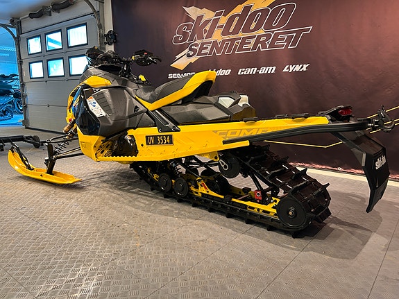 Ski-doo MXZ X-RS Comp 850 E-TEC Turbo R 3 of 5