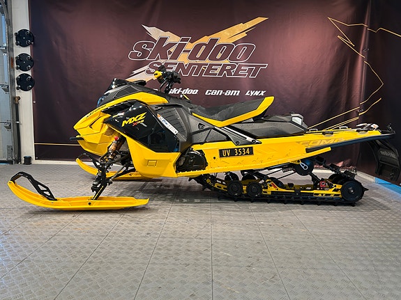 Ski-doo MXZ X-RS Comp 850 E-TEC Turbo R 2 of 5